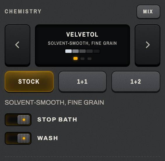 The CHEMISTRY module with the MIX plate open: the bottle rack, the three dilutions, and the stop bath and wash toggles